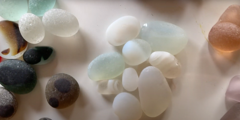 Sea glass vs beach glass Sea glass vs beach glass