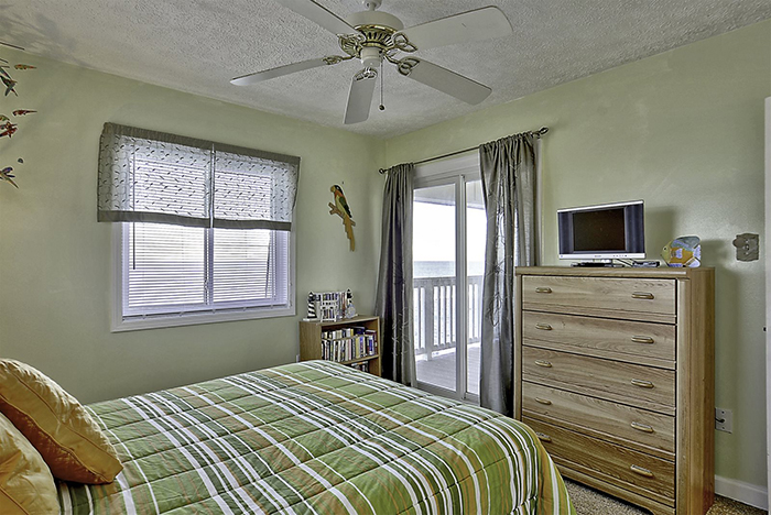 Sands Shamrock - Queen Bedroom Makeover Sands Shamrock - Queen Bedroom Makeover