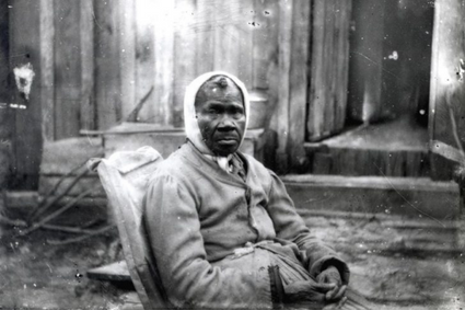 MIss Crissy on her Roanoke Island Farm. (Photo credit: Victor Meekins Collection) MIss Crissy on her Roanoke Island Farm. (Photo credit: Victor Meekins Collection)